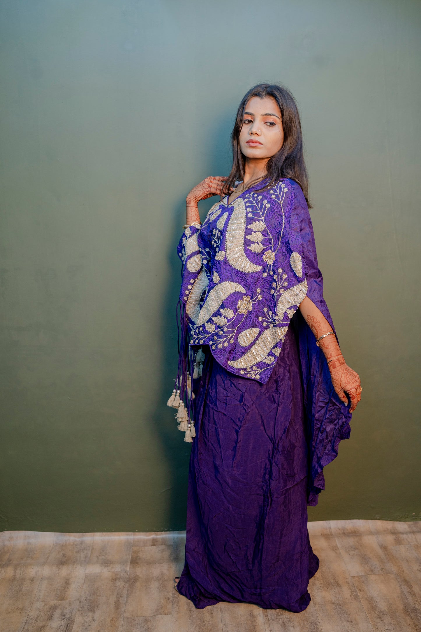 Purple Indo-Western 2-Piece Set with Hand Thread Work